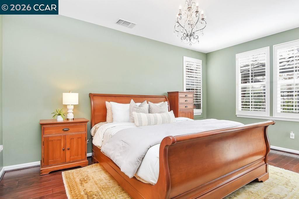 Image 12 of property listing at 4072 4072 Summer Gate Ave, Vallejo, CA 94591