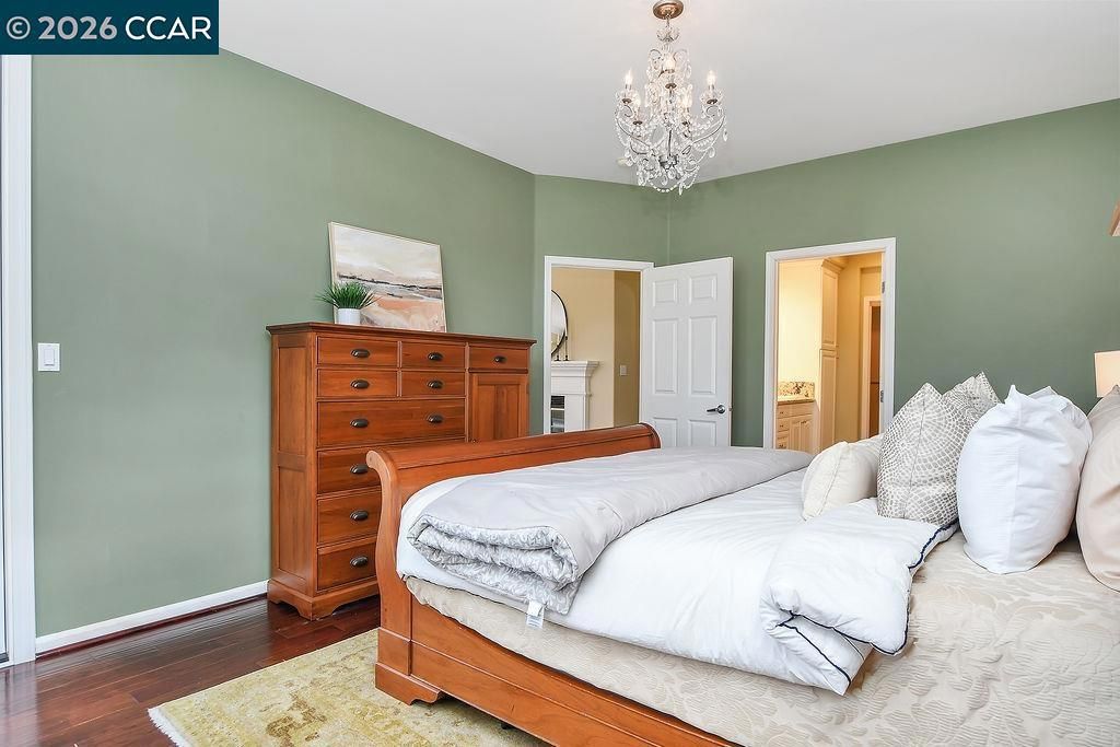 Image 13 of property listing at 4072 4072 Summer Gate Ave, Vallejo, CA 94591