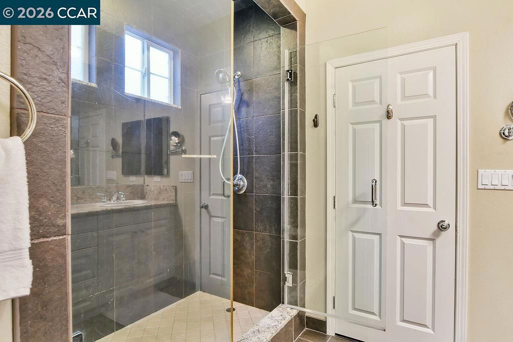 Image 15 of property listing at 4072 4072 Summer Gate Ave, Vallejo, CA 94591