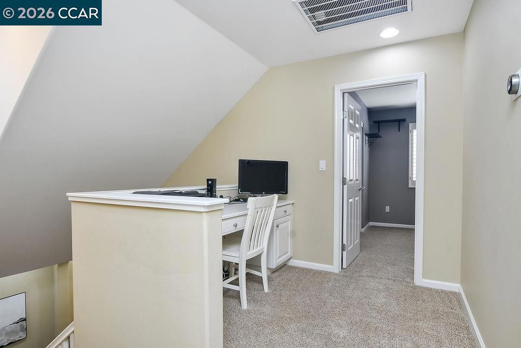 Image 21 of property listing at 4072 4072 Summer Gate Ave, Vallejo, CA 94591