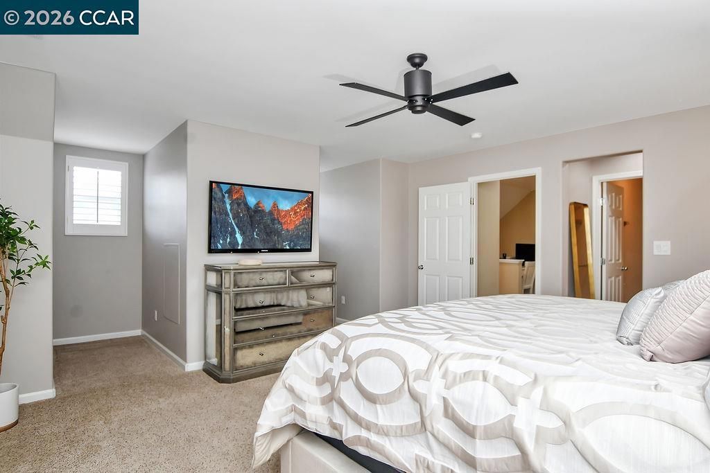 Image 23 of property listing at 4072 4072 Summer Gate Ave, Vallejo, CA 94591