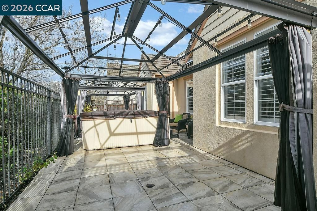 Image 30 of property listing at 4072 4072 Summer Gate Ave, Vallejo, CA 94591