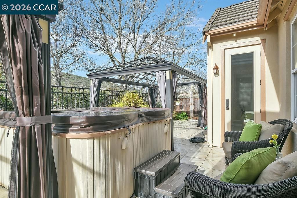 Image 32 of property listing at 4072 4072 Summer Gate Ave, Vallejo, CA 94591