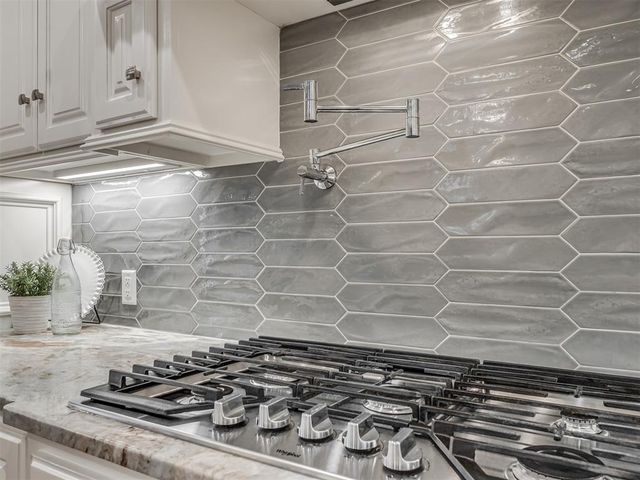 4850 W Canyon Road, Guthrie, OK 73044