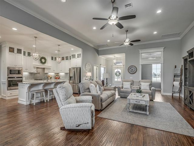 4850 W Canyon Road, Guthrie, OK 73044