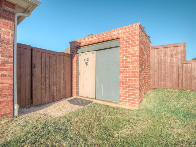 4850 W Canyon Road, Guthrie, OK 73044