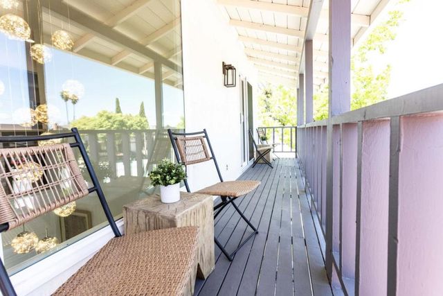 869 Lusterleaf Drive, Sunnyvale, CA 94086