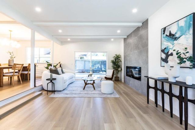 869 Lusterleaf Drive, Sunnyvale, CA 94086