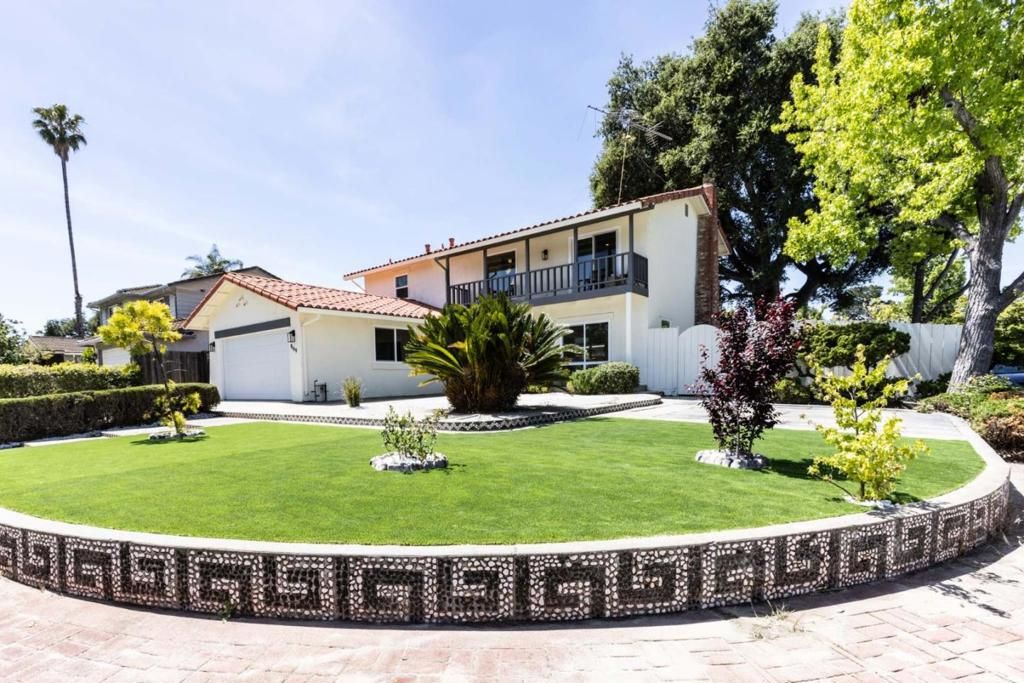 869 Lusterleaf Drive, Sunnyvale, CA 94086