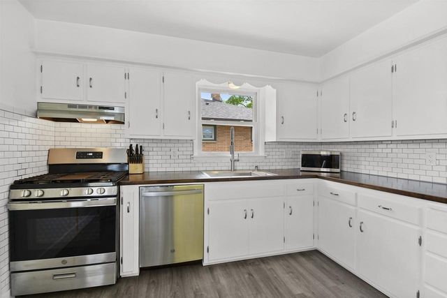 1910 Sachtjen Street, Madison, WI 53704
