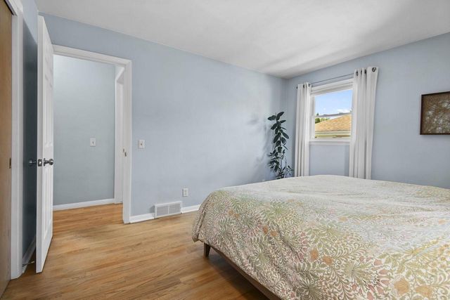 1910 Sachtjen Street, Madison, WI 53704