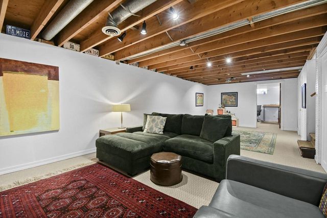 1910 Sachtjen Street, Madison, WI 53704