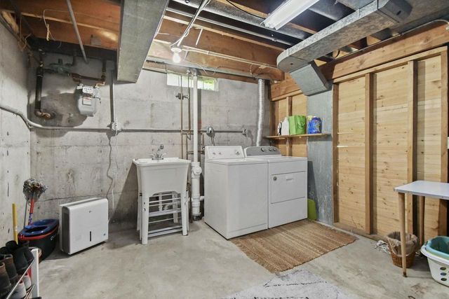 1910 Sachtjen Street, Madison, WI 53704