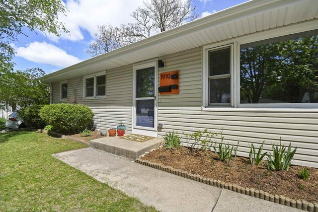 1910 Sachtjen Street, Madison, WI 53704