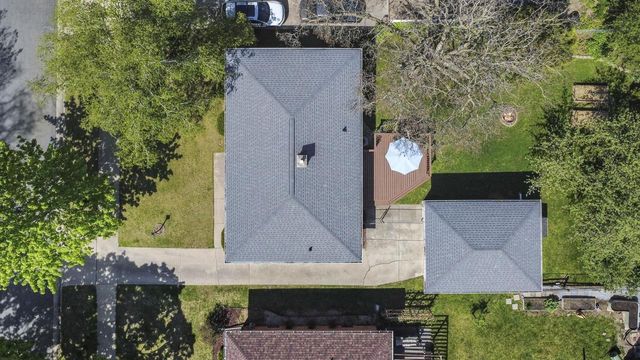 1910 Sachtjen Street, Madison, WI 53704