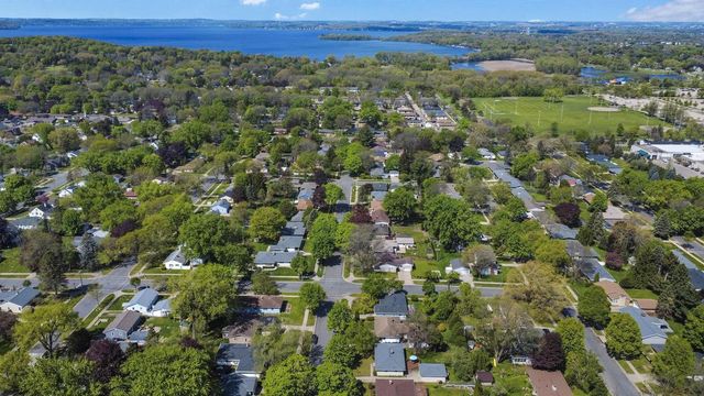 1910 Sachtjen Street, Madison, WI 53704