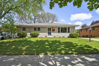 1910 Sachtjen Street, Madison, WI 53704