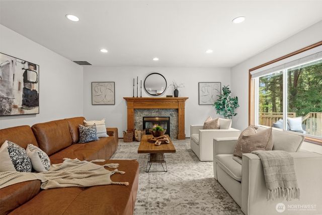 4210 77th Avenue Ct NW, Gig Harbor, WA 98335