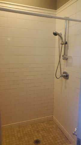 36 Sunhill Lane G, Newton, MA 02459