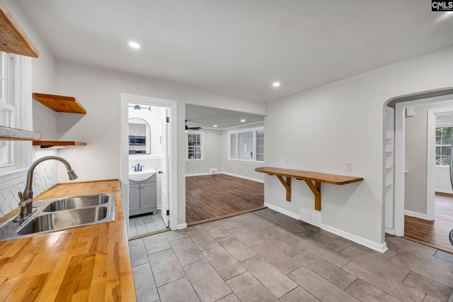 909 Chevis Street, Columbia, SC 29205