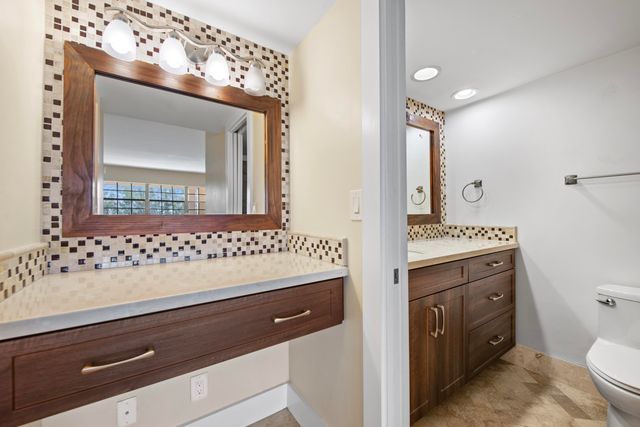 2851 S PALM AIRE Drive 503, Pompano Beach, FL 33069