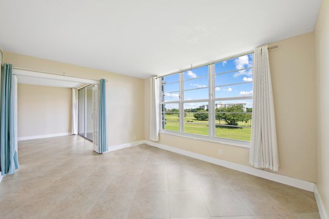 2851 S PALM AIRE Drive 503, Pompano Beach, FL 33069