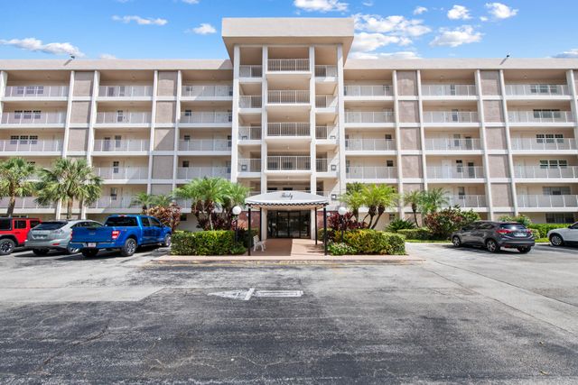 2851 S PALM AIRE Drive 503, Pompano Beach, FL 33069