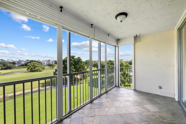 2851 S PALM AIRE Drive 503, Pompano Beach, FL 33069
