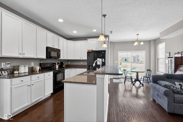 9697 Angelica Drive, Noblesville, IN 46060