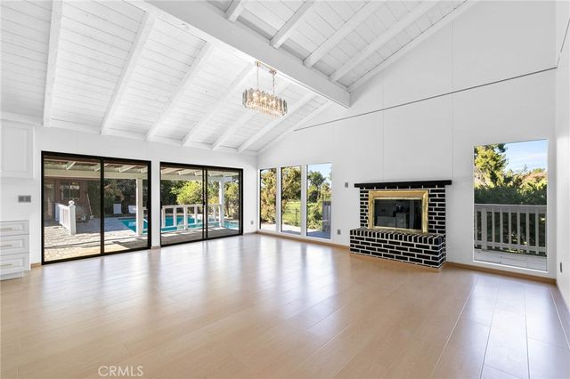 27411 Santa Fe Street, Hemet, CA 92543
