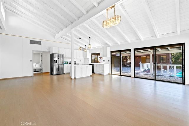 27411 Santa Fe Street, Hemet, CA 92543