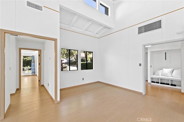27411 Santa Fe Street, Hemet, CA 92543