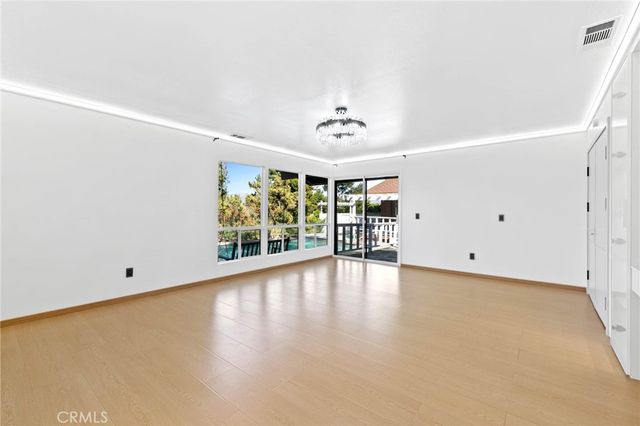 27411 Santa Fe Street, Hemet, CA 92543