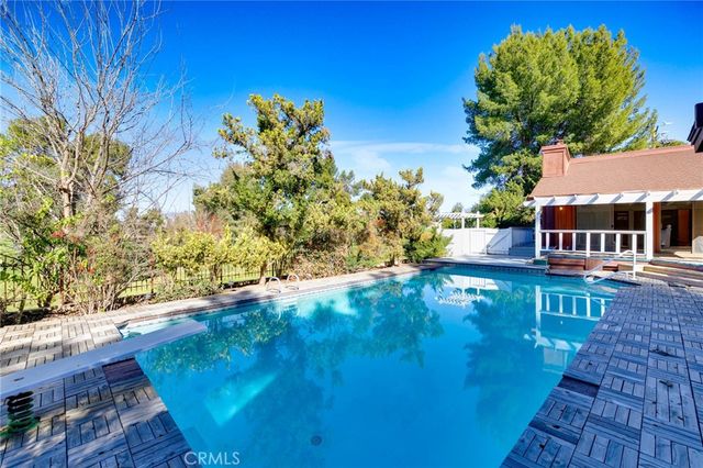 27411 Santa Fe Street, Hemet, CA 92543