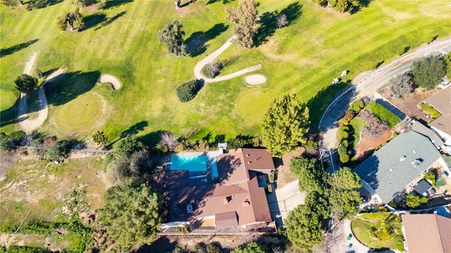 27411 Santa Fe Street, Hemet, CA 92543