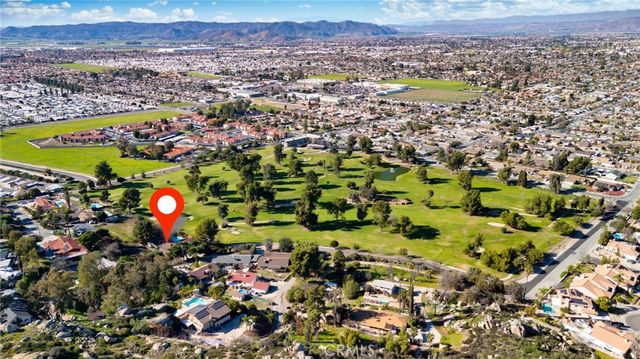 27411 Santa Fe Street, Hemet, CA 92543
