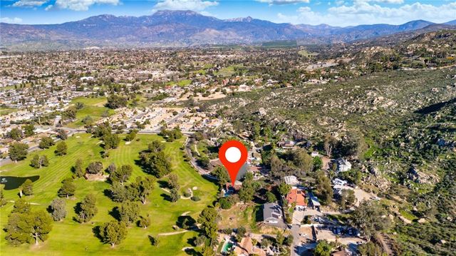 27411 Santa Fe Street, Hemet, CA 92543