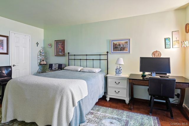 3333 Henry Hudson Parkway W 1G, Bronx, NY 10463