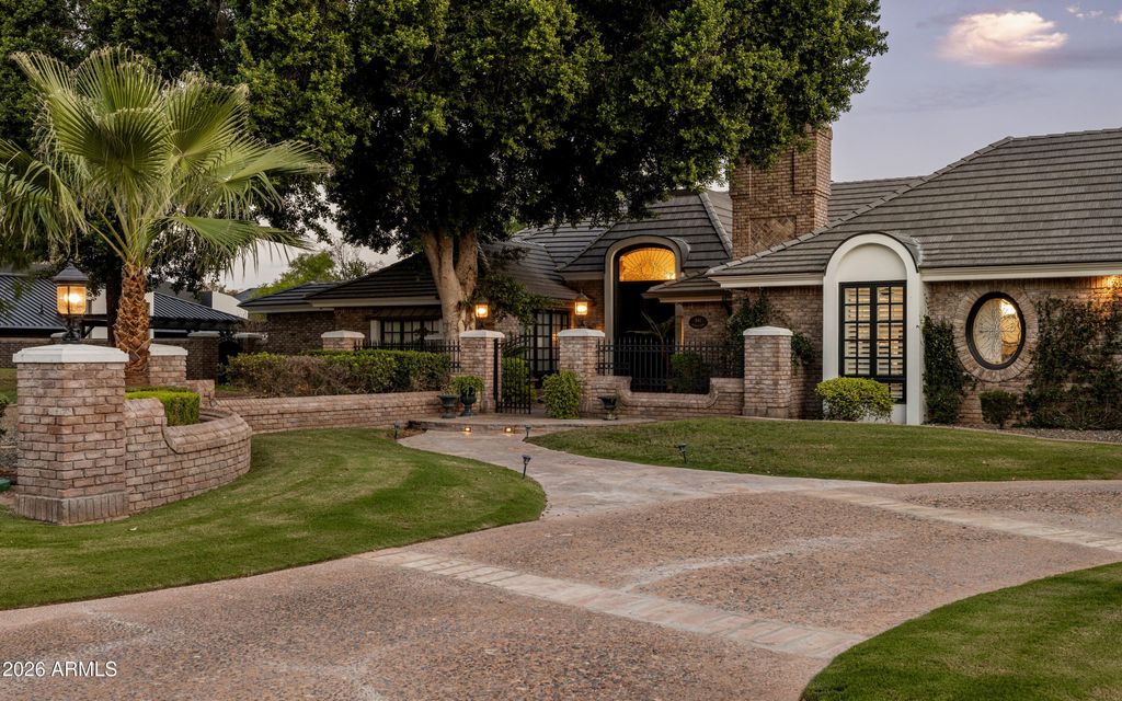 641 E SAN PEDRO Avenue, Gilbert, AZ 85234 — photo 4