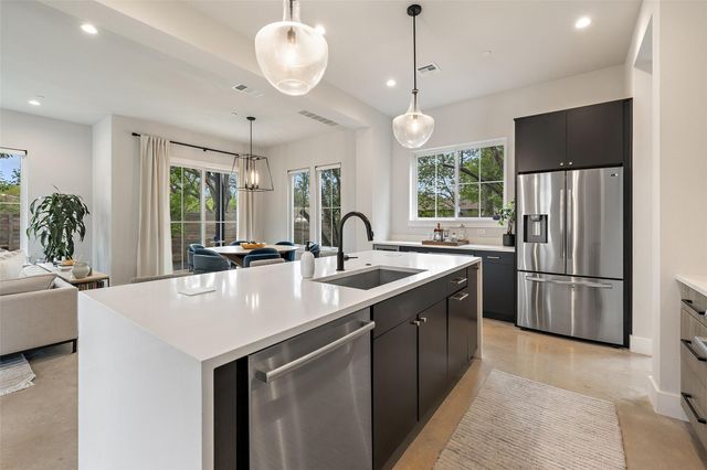 1504 Ruth Ave 3, Austin, TX 78757