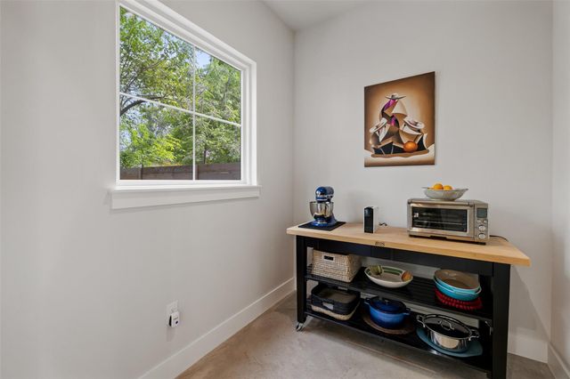 1504 Ruth Ave 3, Austin, TX 78757