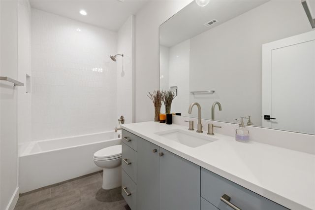 1504 Ruth Ave 3, Austin, TX 78757