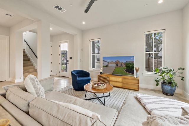 1504 Ruth Ave 3, Austin, TX 78757