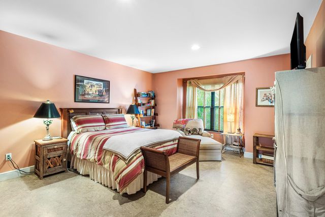 13329 Polo Club Road 206, Wellington, FL 33414