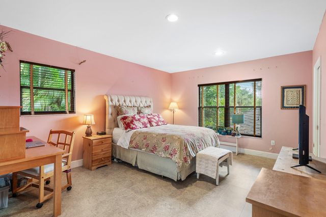 13329 Polo Club Road 206, Wellington, FL 33414