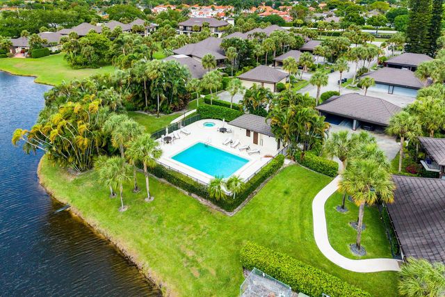 13329 Polo Club Road 206, Wellington, FL 33414