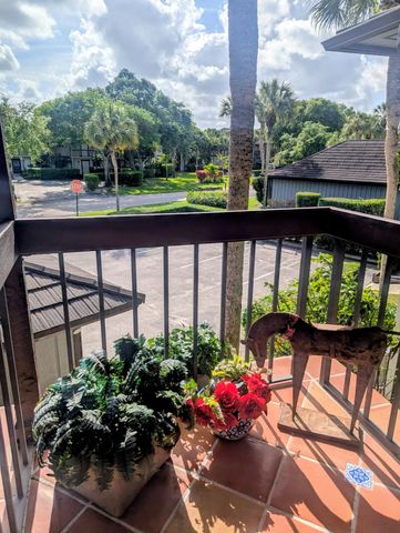 13329 Polo Club Road 206, Wellington, FL 33414