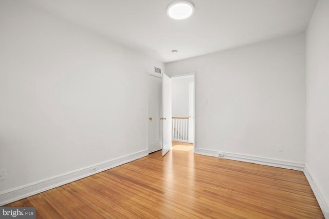 3708 S ST NW, Washington, DC 20007