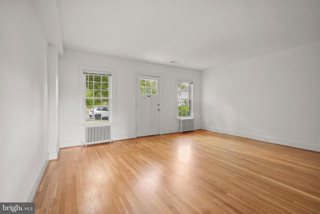 3708 S ST NW, Washington, DC 20007