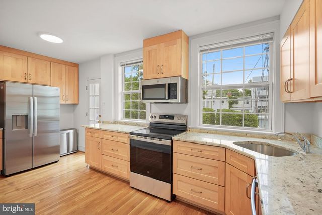 3708 S ST NW, Washington, DC 20007